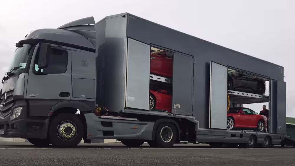 Cross-country luxury & exotic car transport